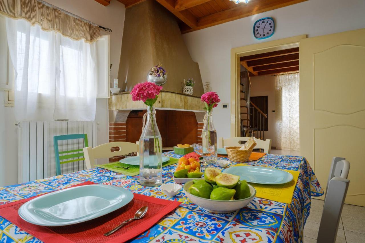 Casa Ta Nonna Apartment Supersano ภายนอก รูปภาพ