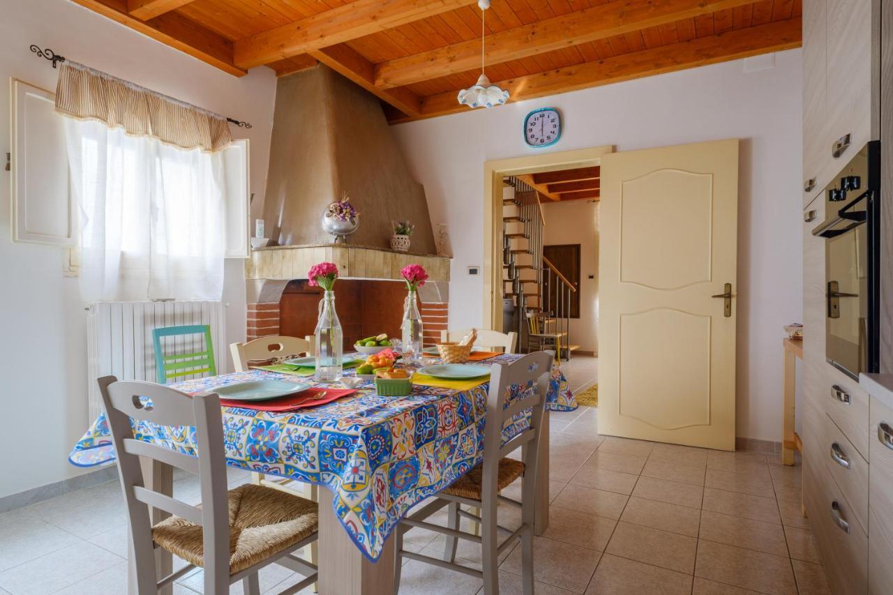 Casa Ta Nonna Apartment Supersano ภายนอก รูปภาพ